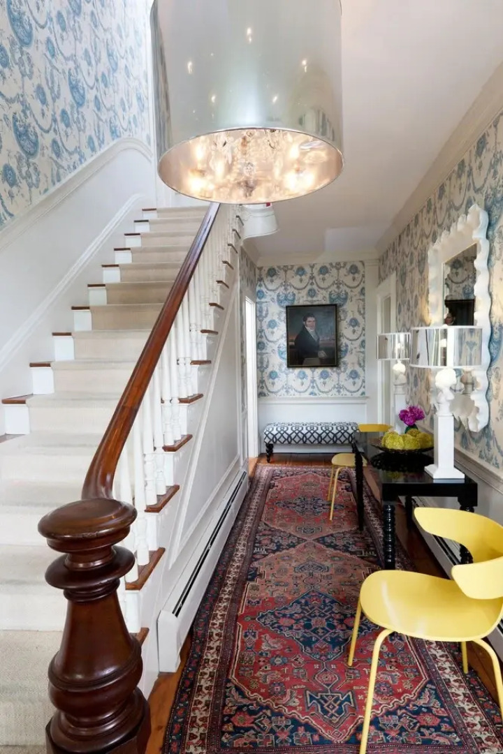 Captain Fairfield Inn