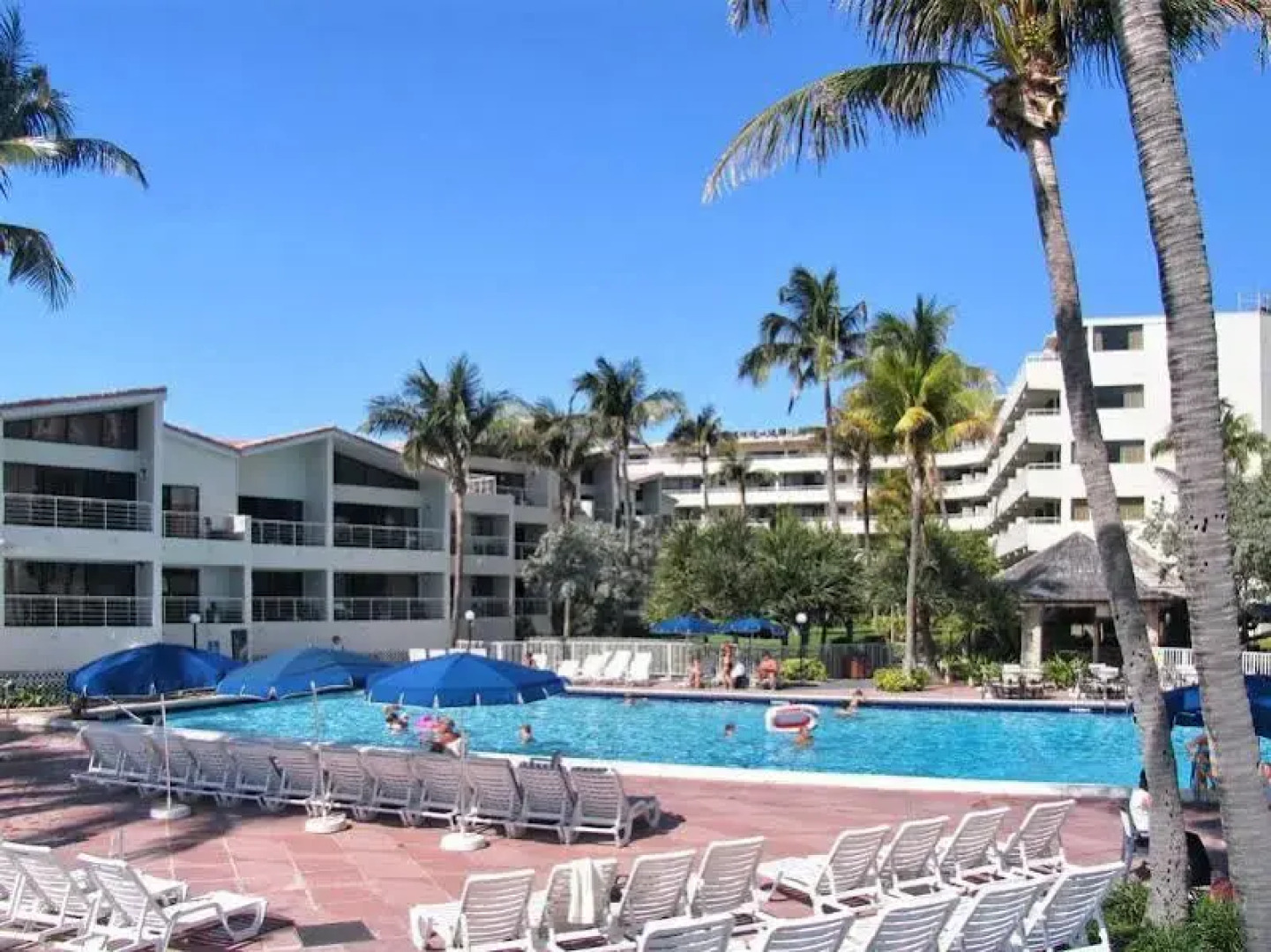 Golden Strand Ocean Villa Resort