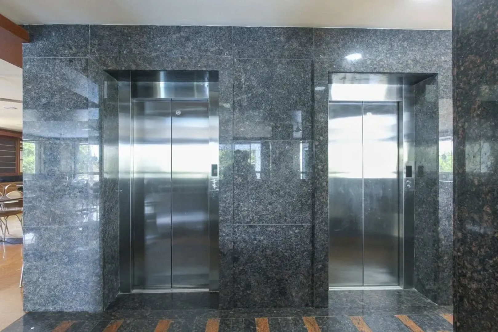 Capital O 47729 Hotel Saravana Bhavan