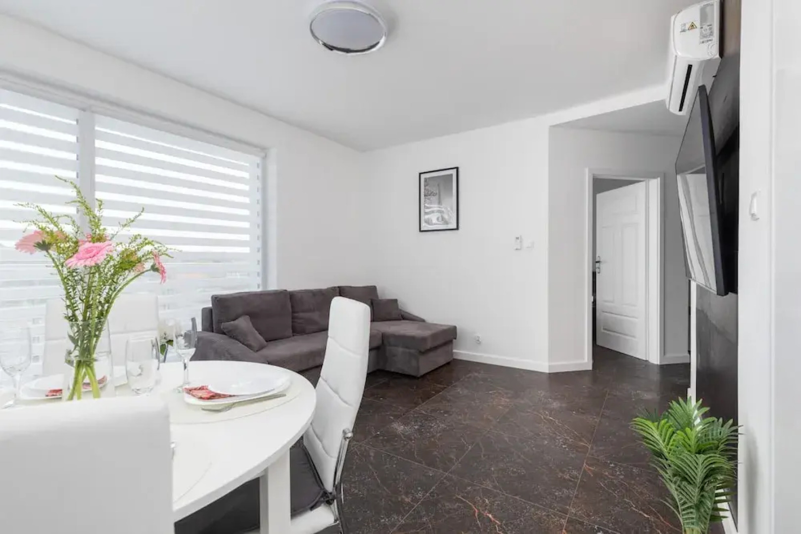 Seaside Apartment With AC by Renters