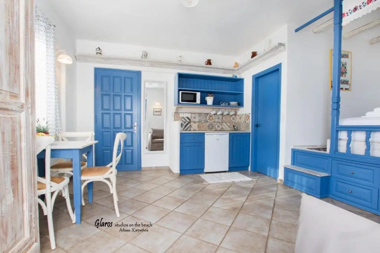 Glaros luxury studio on the Beach