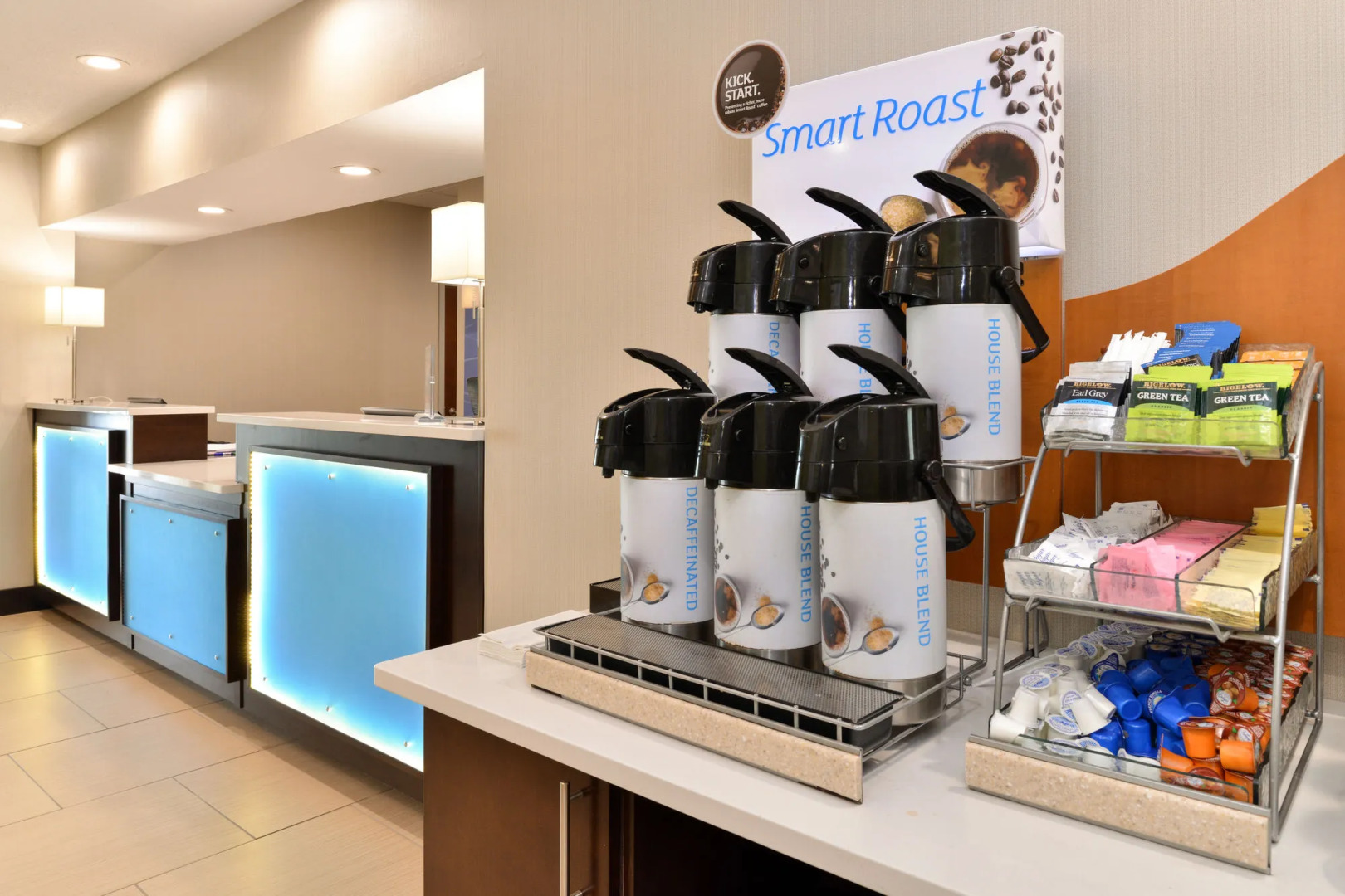 Holiday Inn Express Hotel & Suites Cincinnati-Blue Ash by IHG