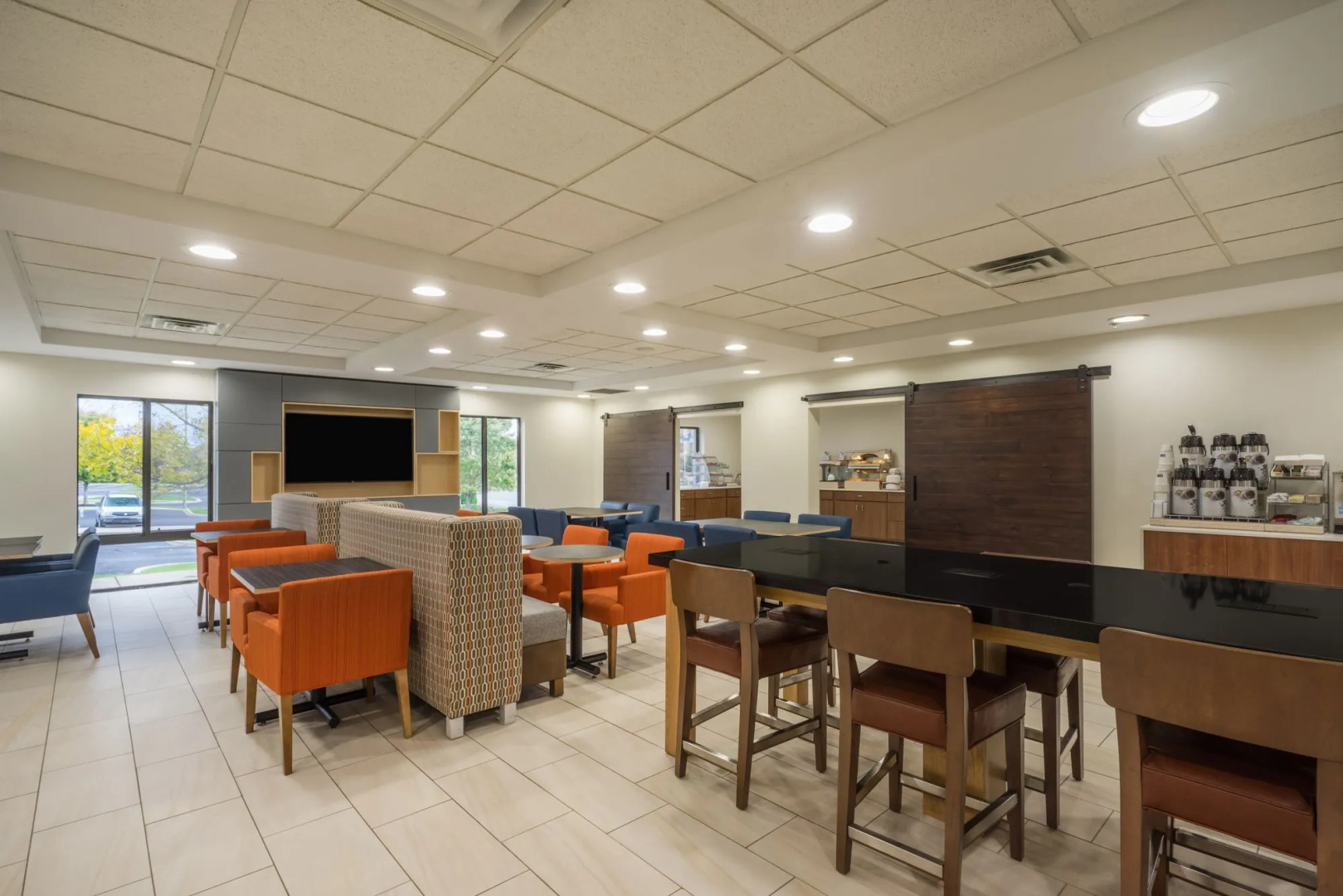 Holiday Inn Express Hotel & Suites Louisville East by IHG