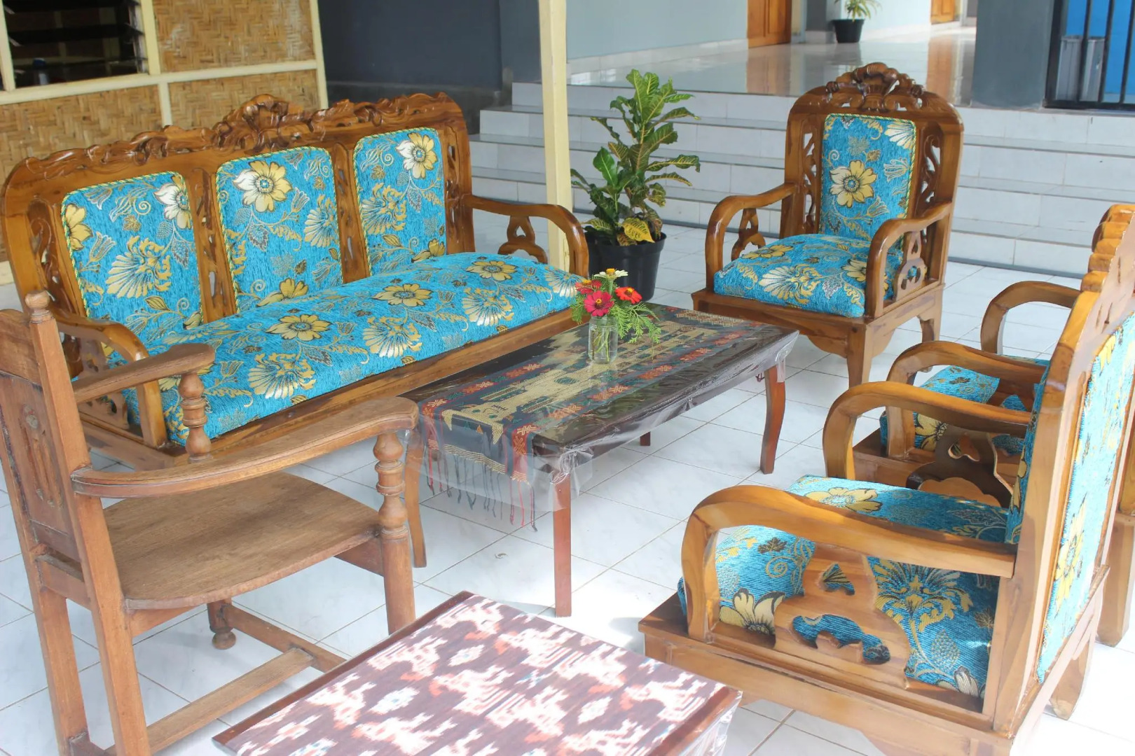 Pondok Wisata dan Restoran Elim