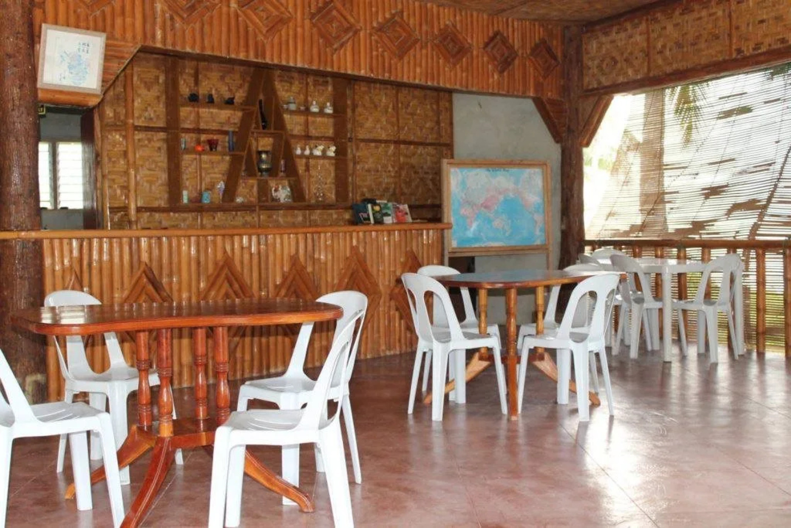 Cliff Side Beach Resort & Cottages