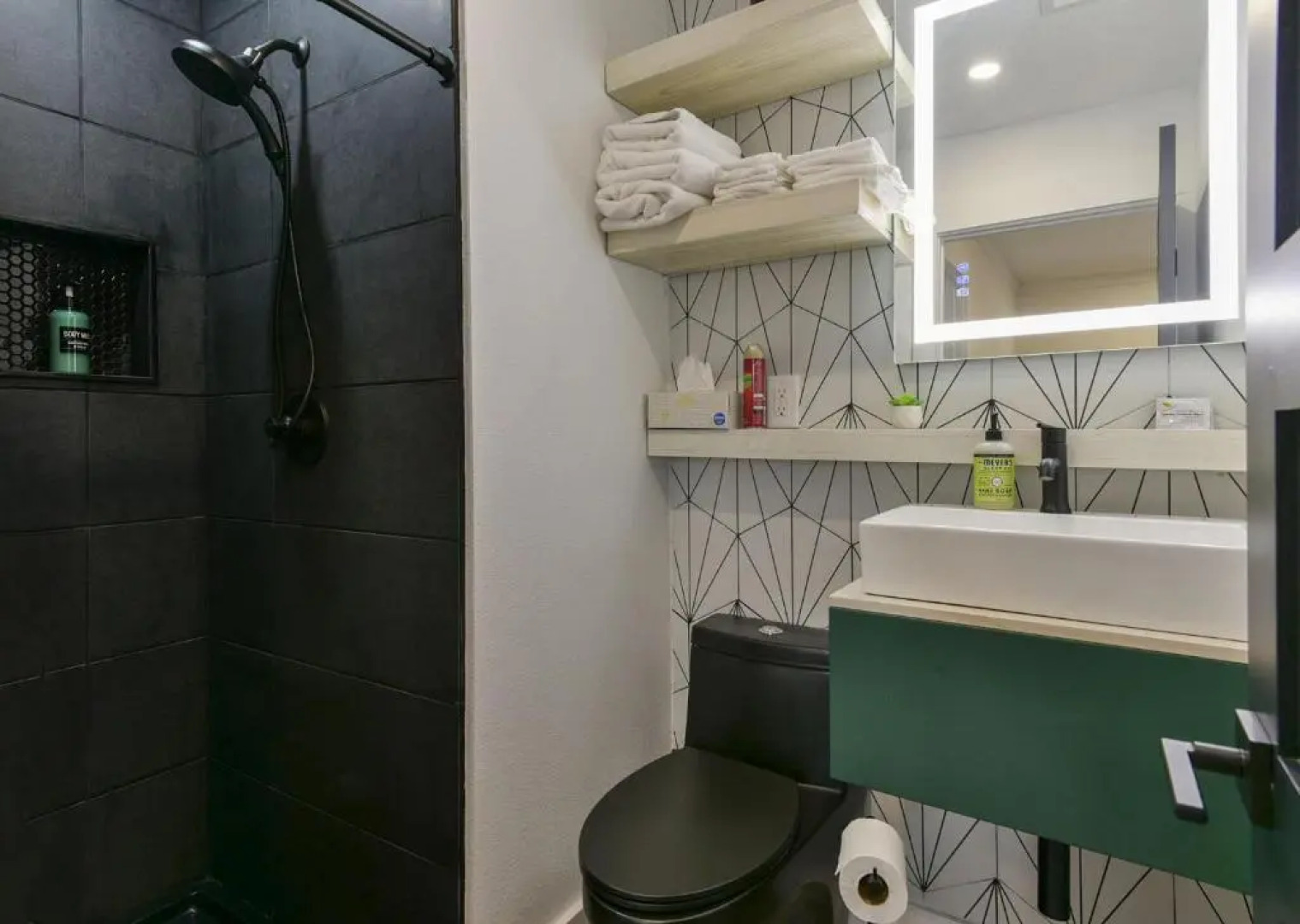 Lake House @ Lighthouse Lodge - Lake Views - Bring Your Boat!