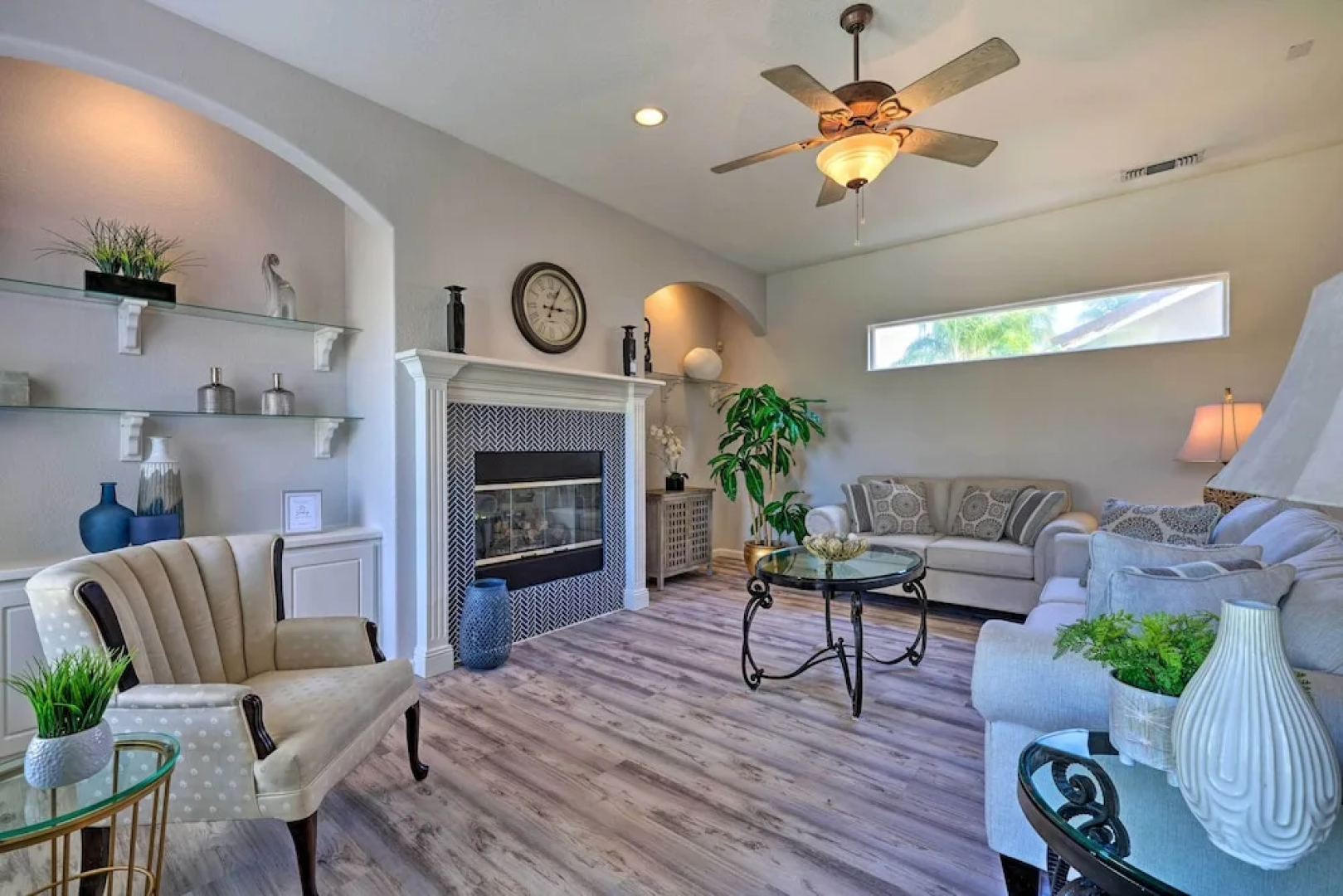 Family-friendly Modesto Home w/ Grill & Yard