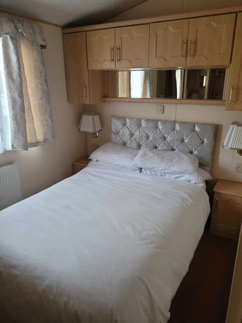 Discover Comfort Home From Home 8-birth Caravan