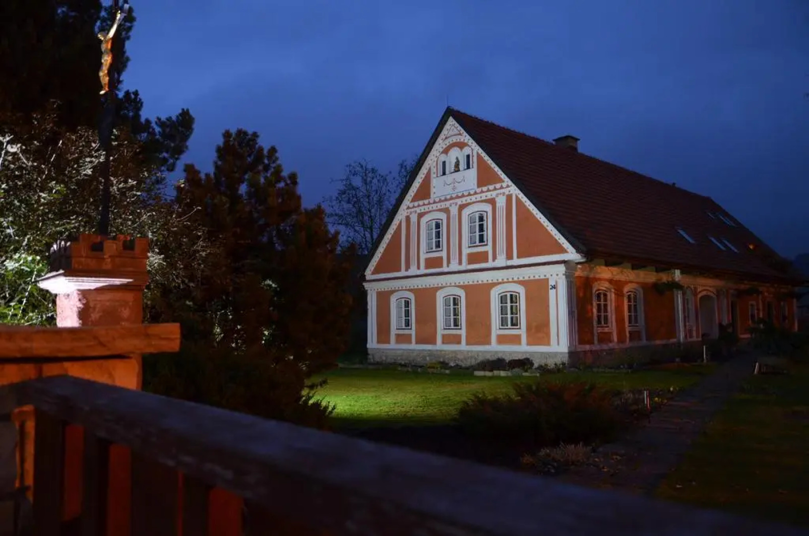 Růžová chalupa u Šimánků