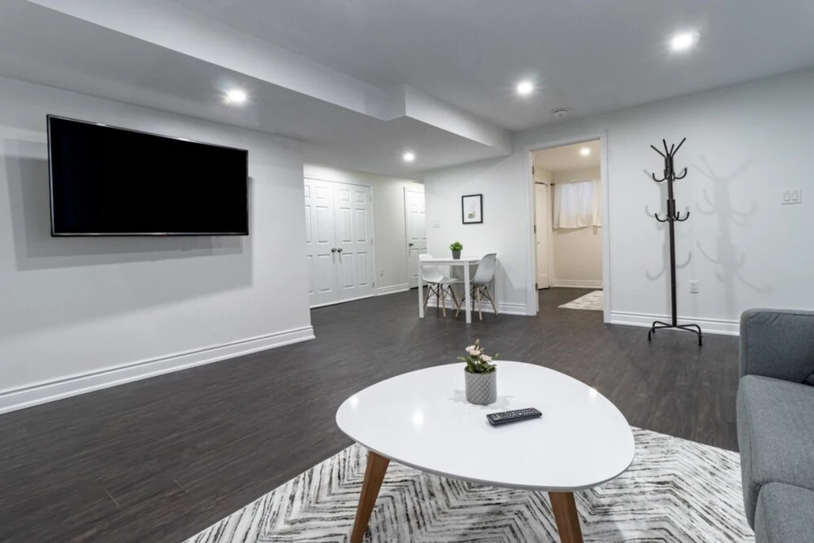 Premium 1 Bed - Mins to UOW Shops Farmer Market