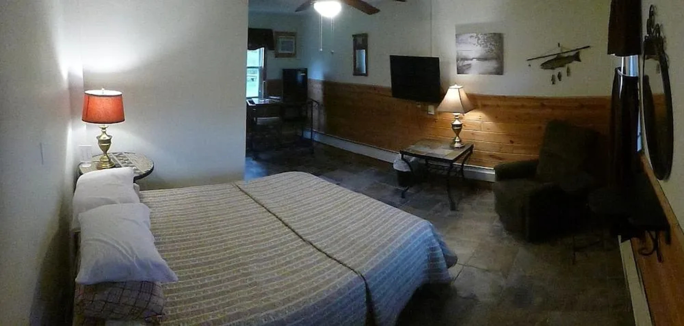 Balsam Lake Motel