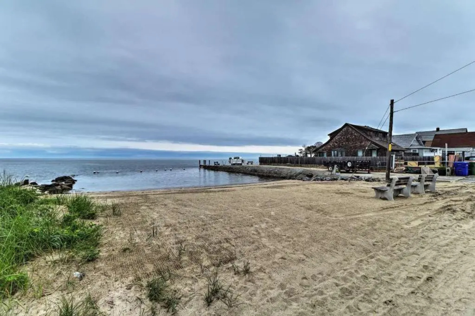 Saybrook Manor House, Walk to Cove Beach!