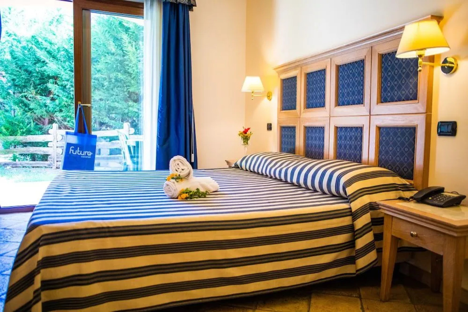 TH Le Castella - Baia degli Dei Village