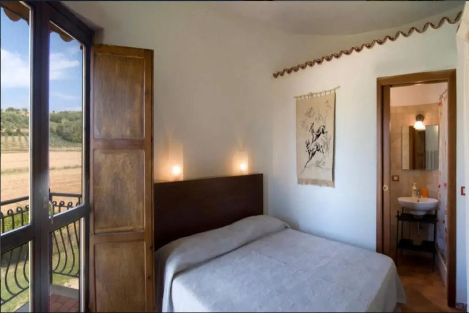 Granaio Biada In Fattoria Con Piscina