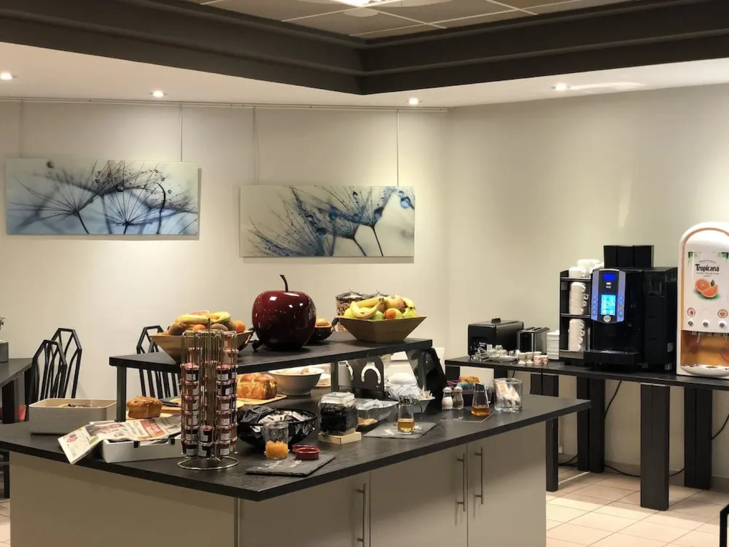 Cit' Hôtel la Pyramide