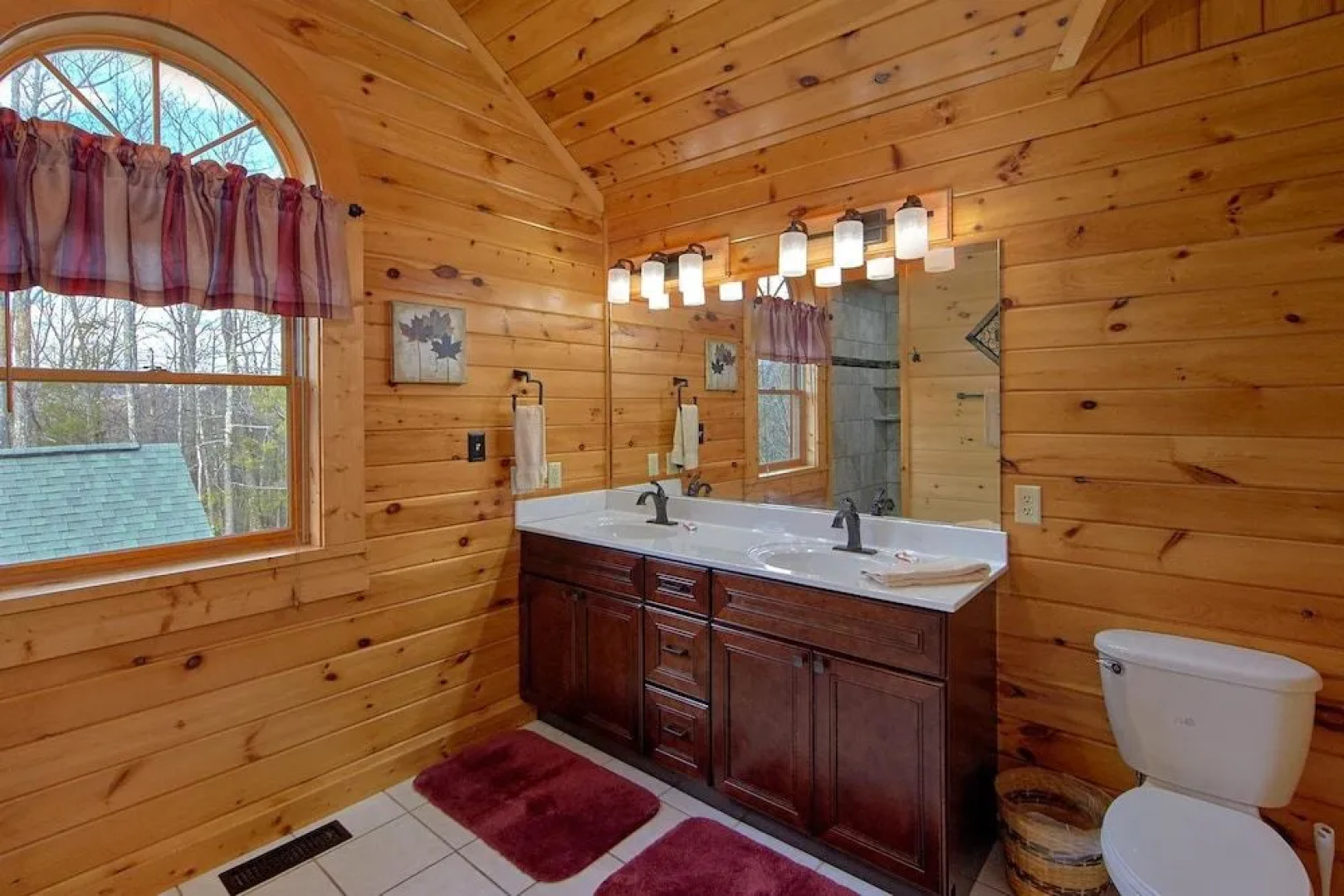 Grand View Apartment 4