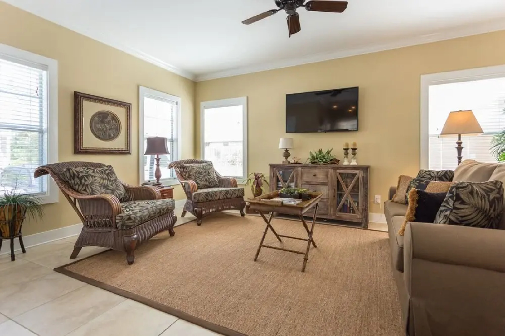 Island Paradise 8AD - 1 Br Condo