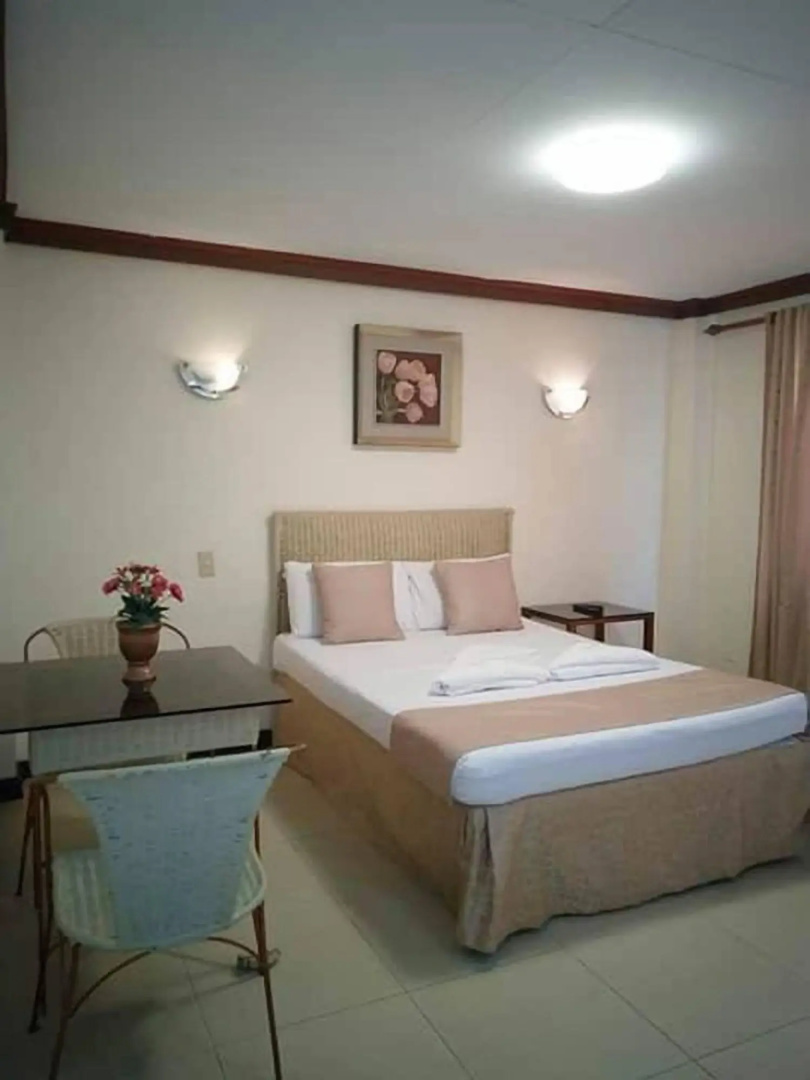 Splash Mountain Resort Hotel