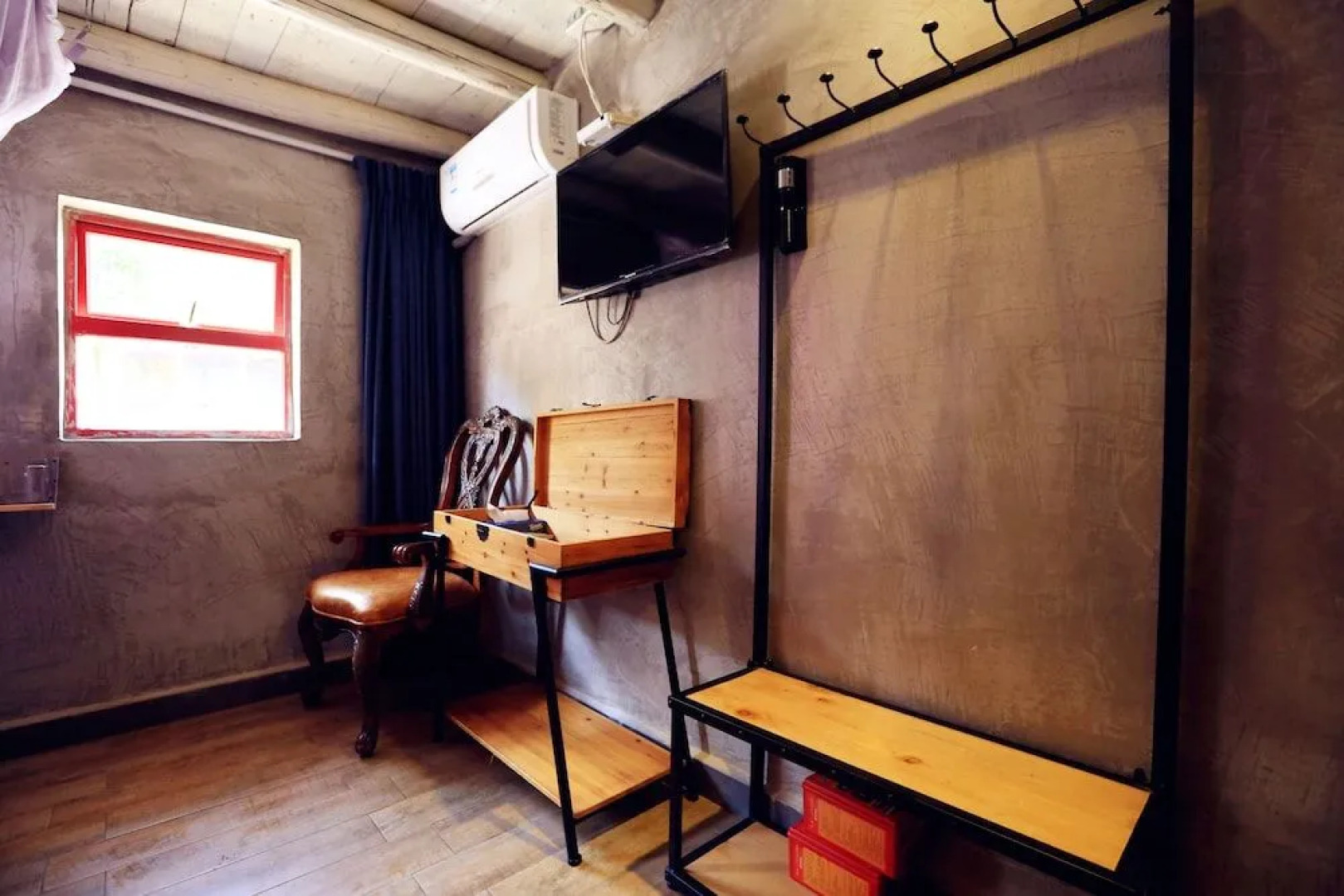 Maan Coco Travelling With Inn No.1