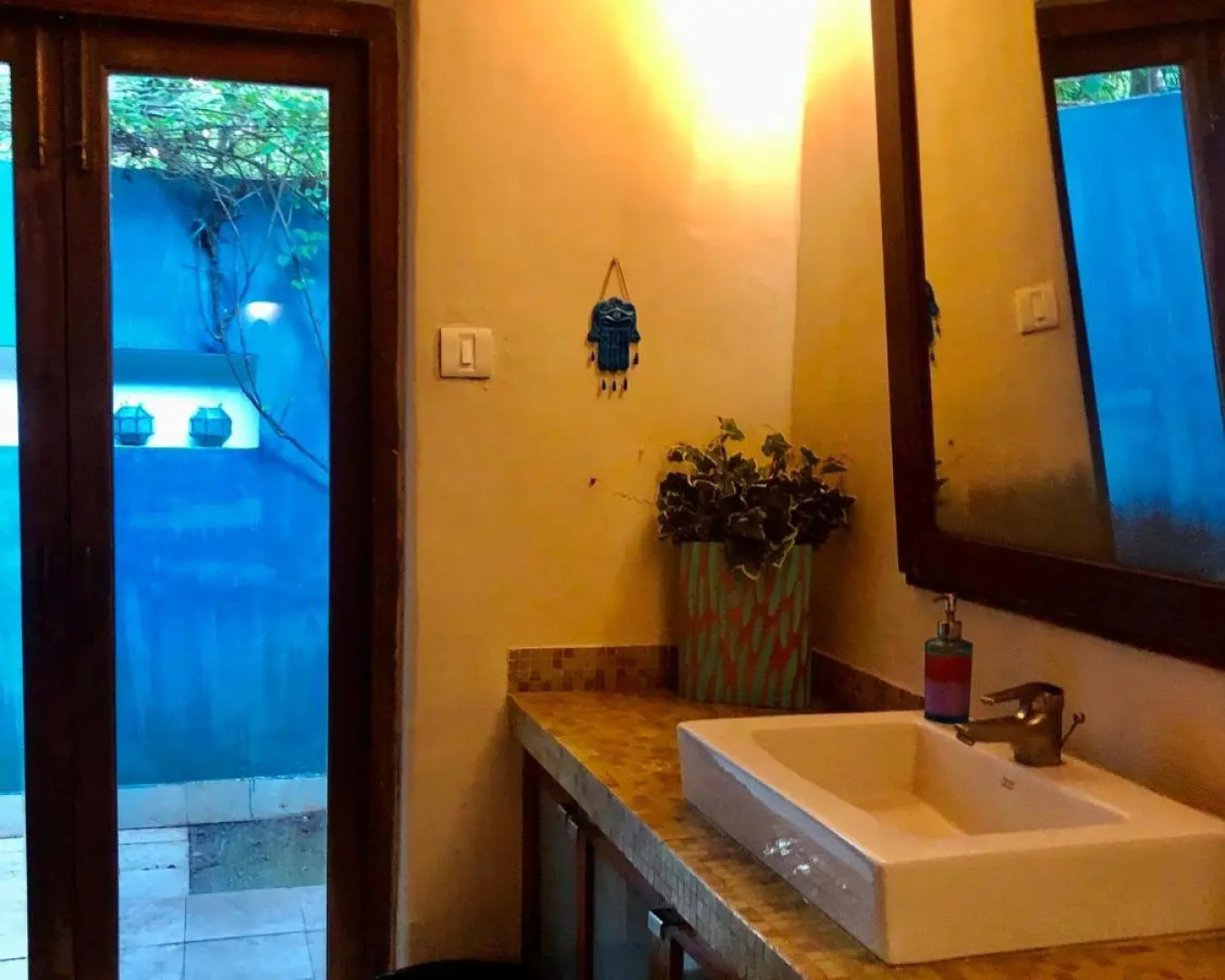 Mango Beach House