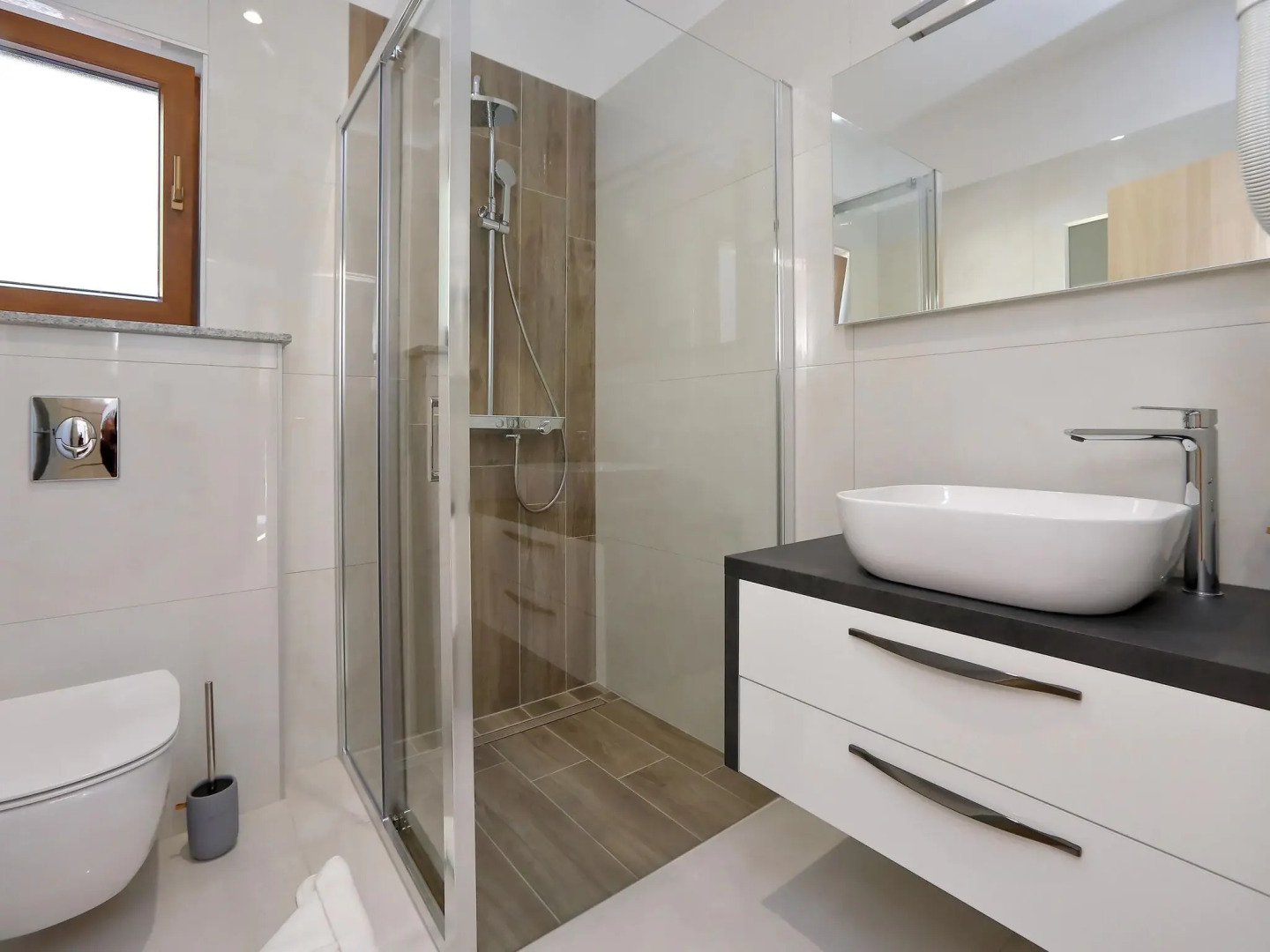 Amazing villa with pool and sea view surrounded by nature