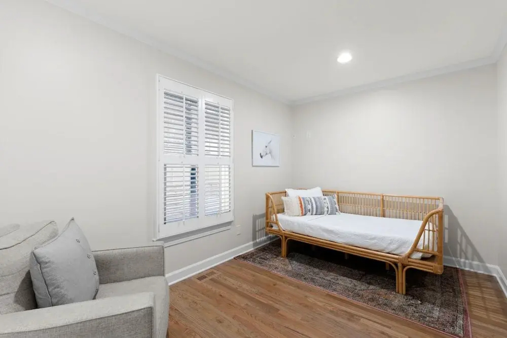 Shoreway Cove by Avantstay Waterfront Pool Dock