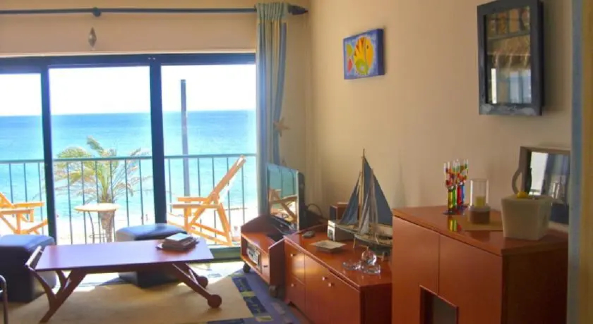 Akisol Sesimbra Sunny