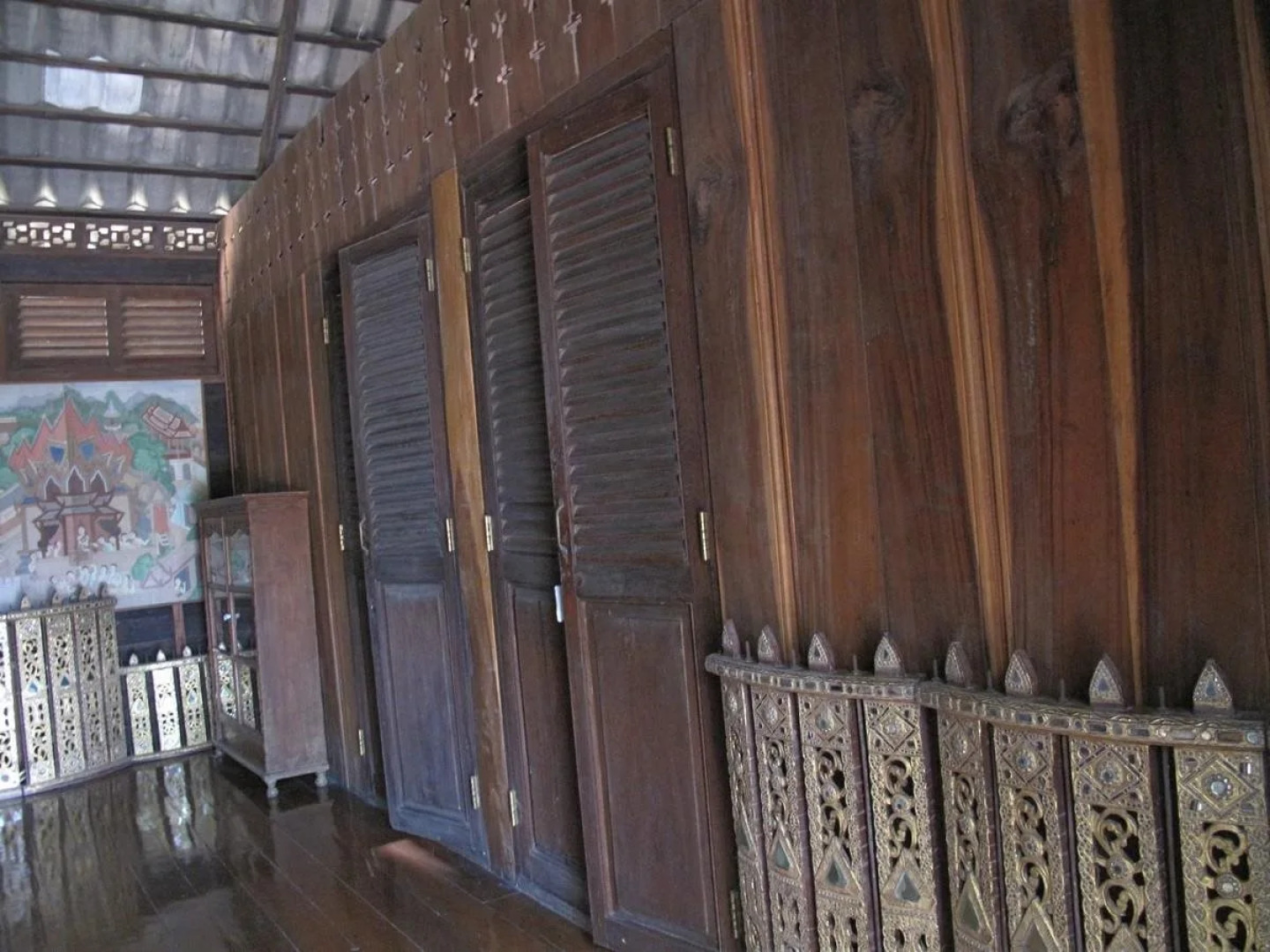 Ayothaya Riverside House