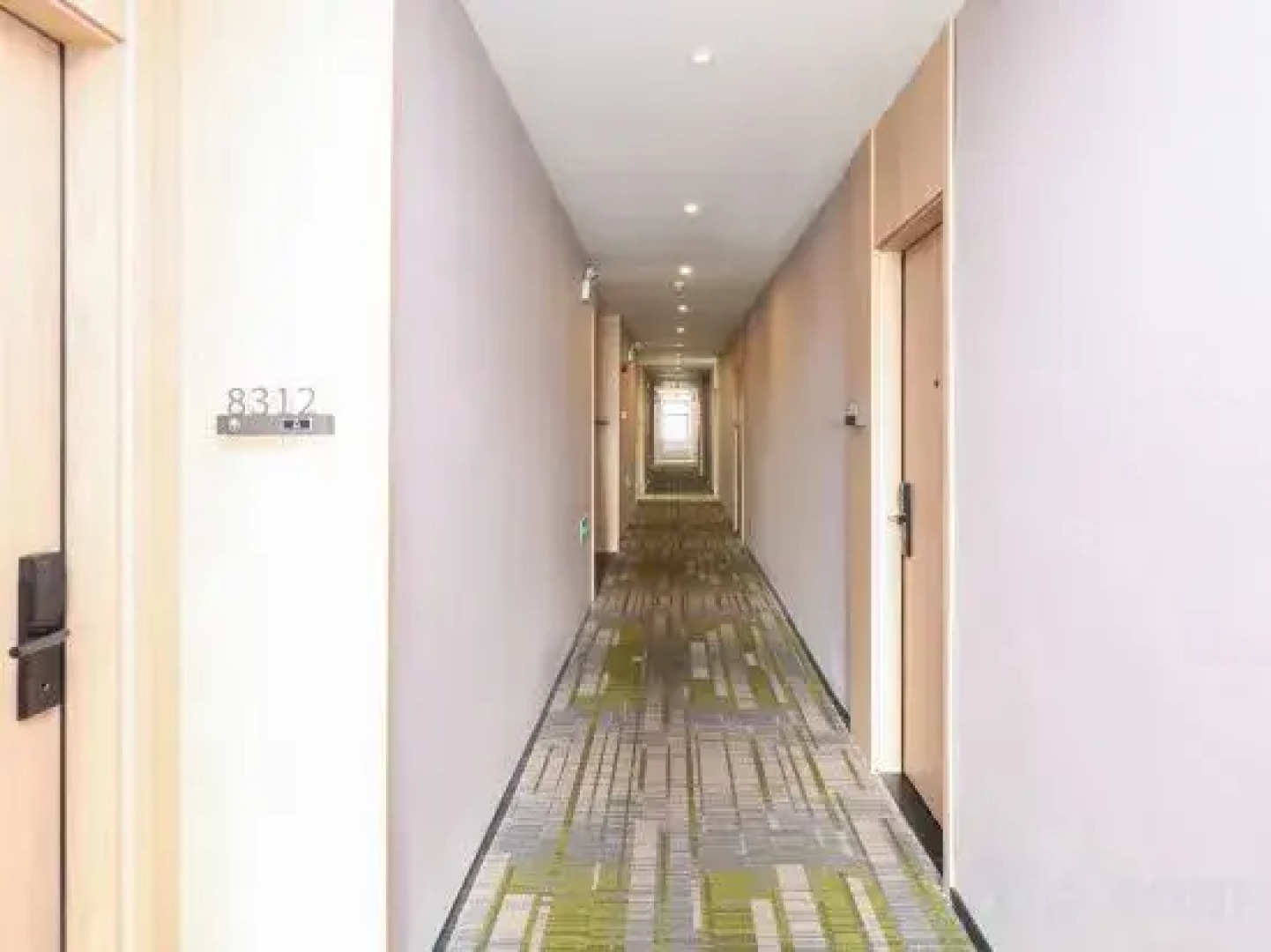 GreenTree Inn AnHui WuHu WuWei ChaoWu XiMen Express Hotel