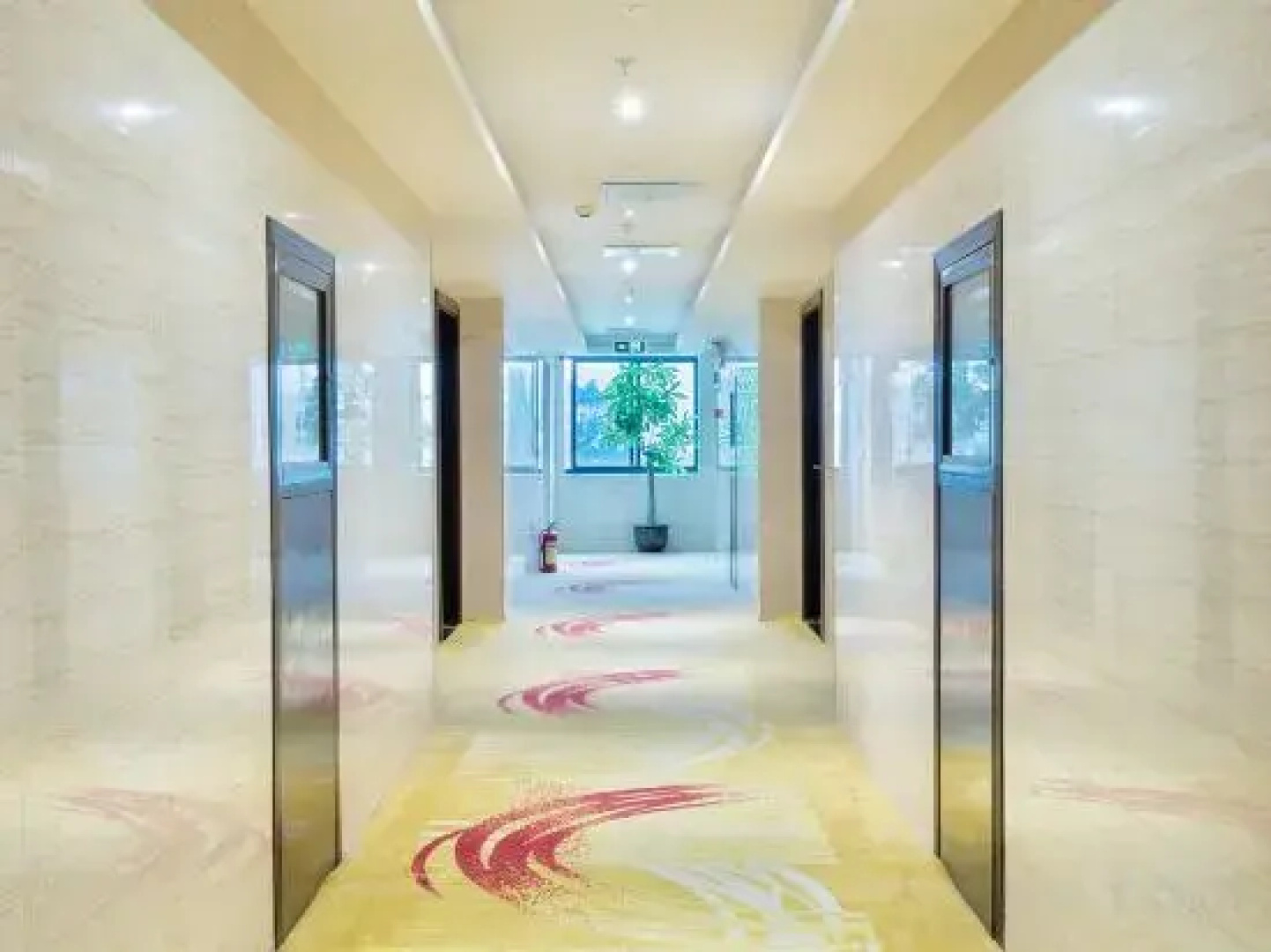 Zhao Huang the Garden Hotel