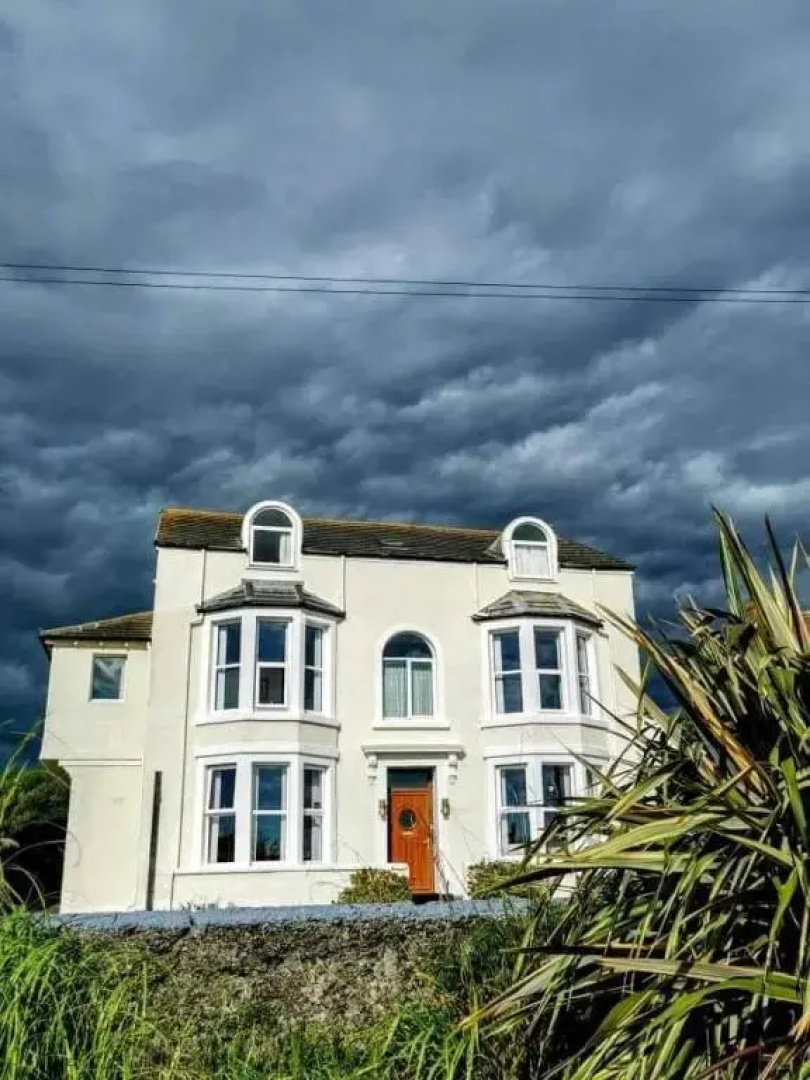 Westcliff hotel