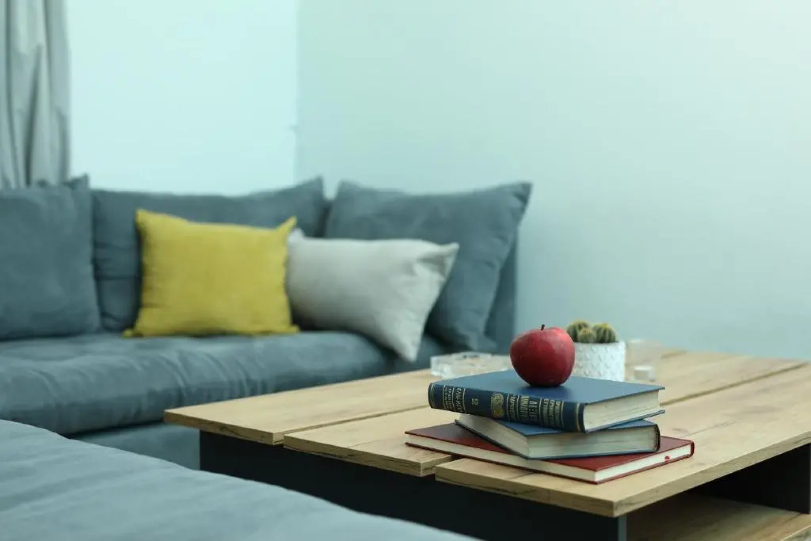 Nikea apartment near Piraeus port and metro st