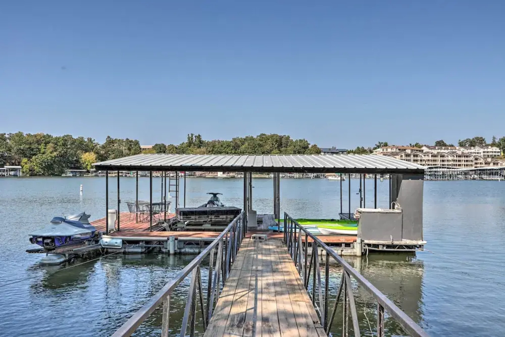 Private Boat Dock & Deck: Lakefront Home!