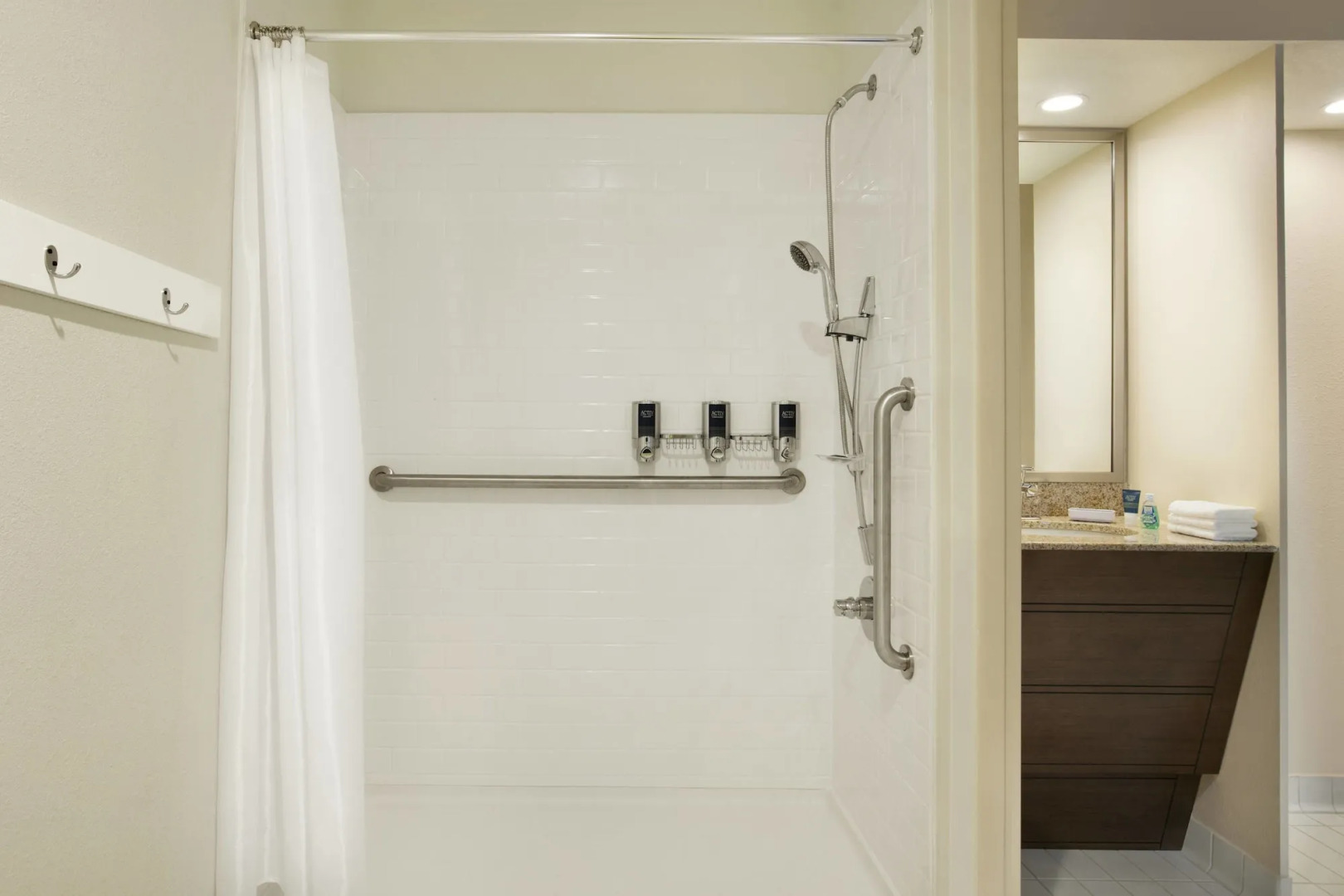 Four Points by Sheraton Raleigh North