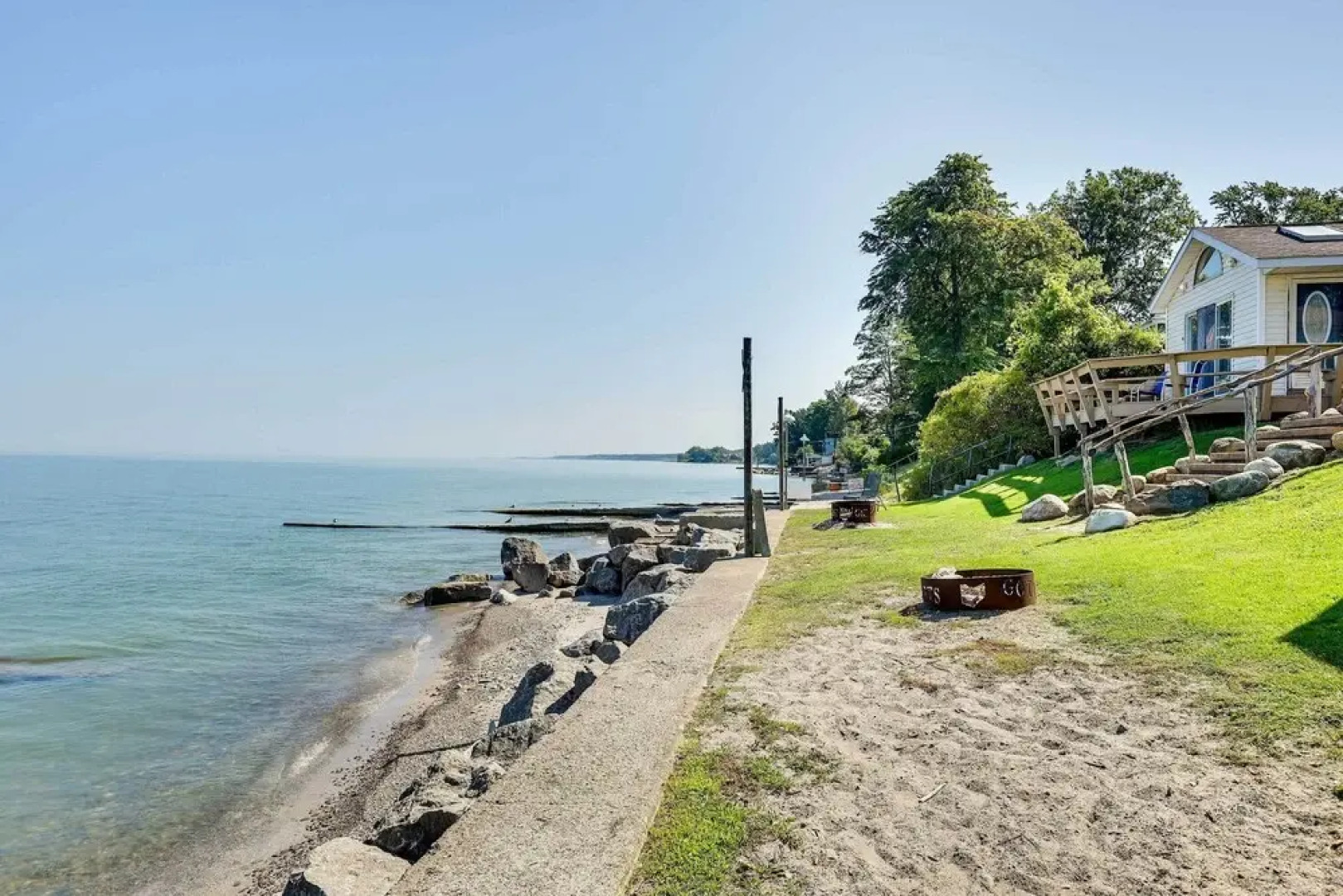 Scenic Geneva Cottage w/ Lake Erie Beach Access!