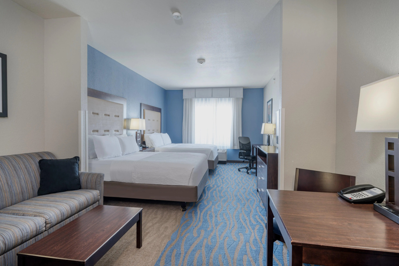 Holiday Inn Express & Suites Edwardsville by IHG