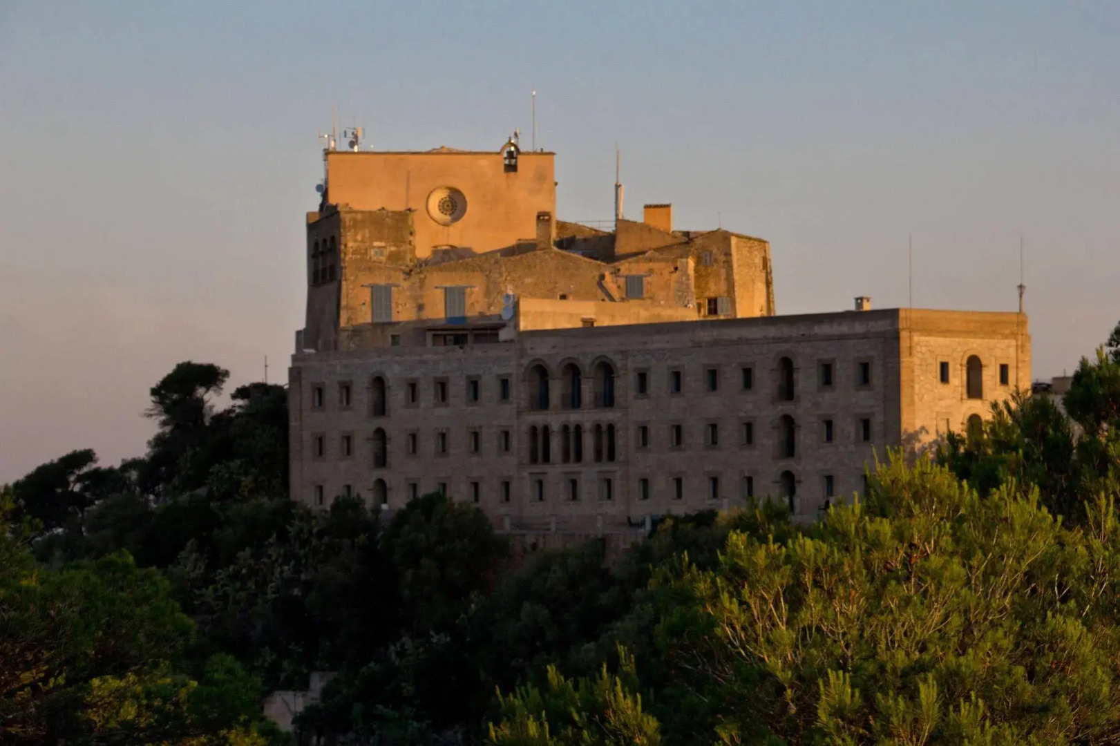 Petit Hotel Hostatgeria Sant Salvador