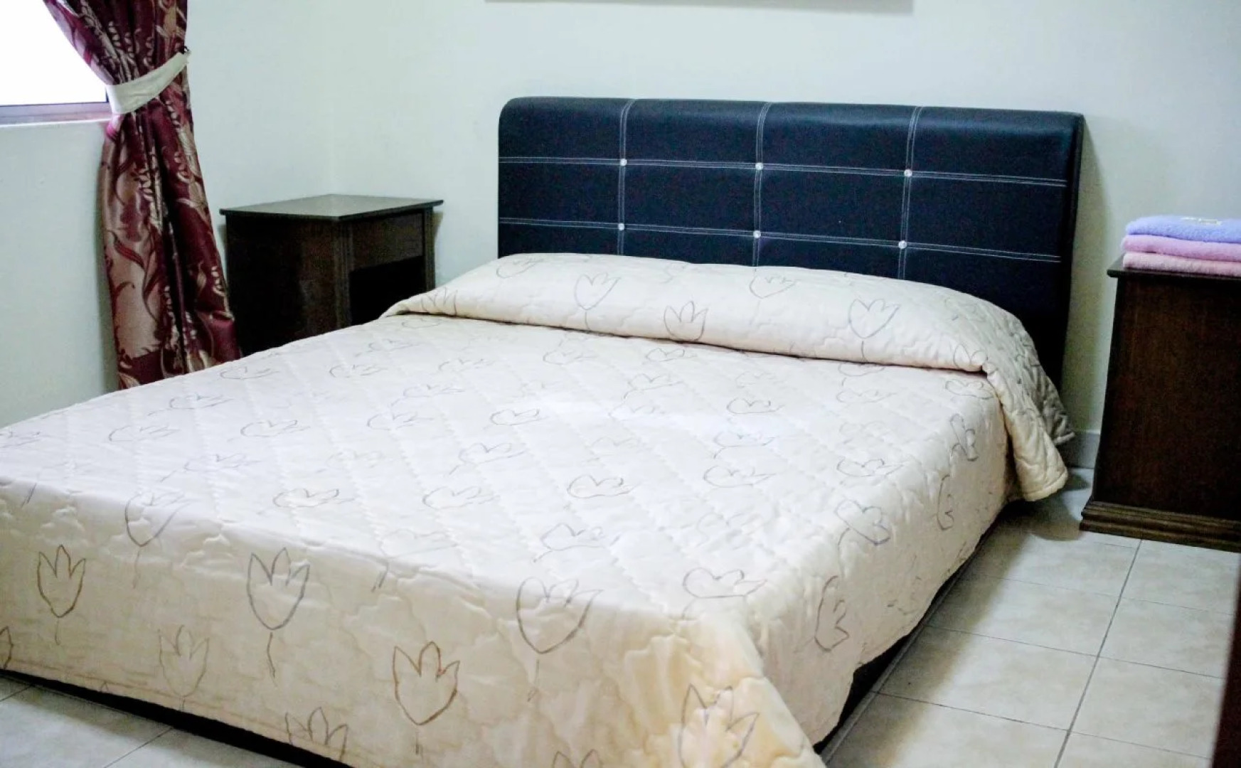 Suria Service Apartment Hotel