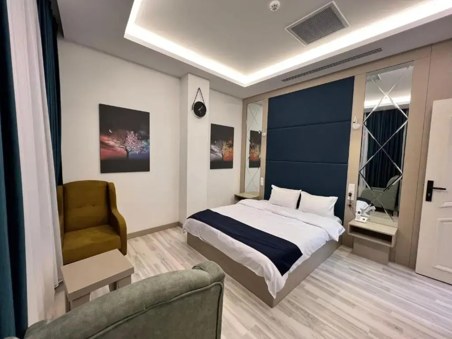 Sefeen Hotel