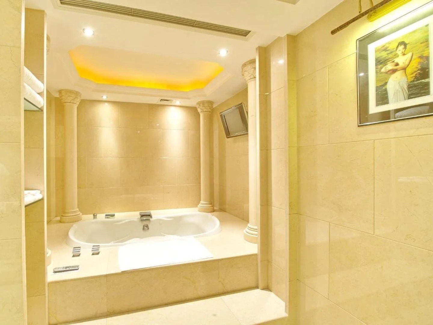 Fu Hong International Hotel