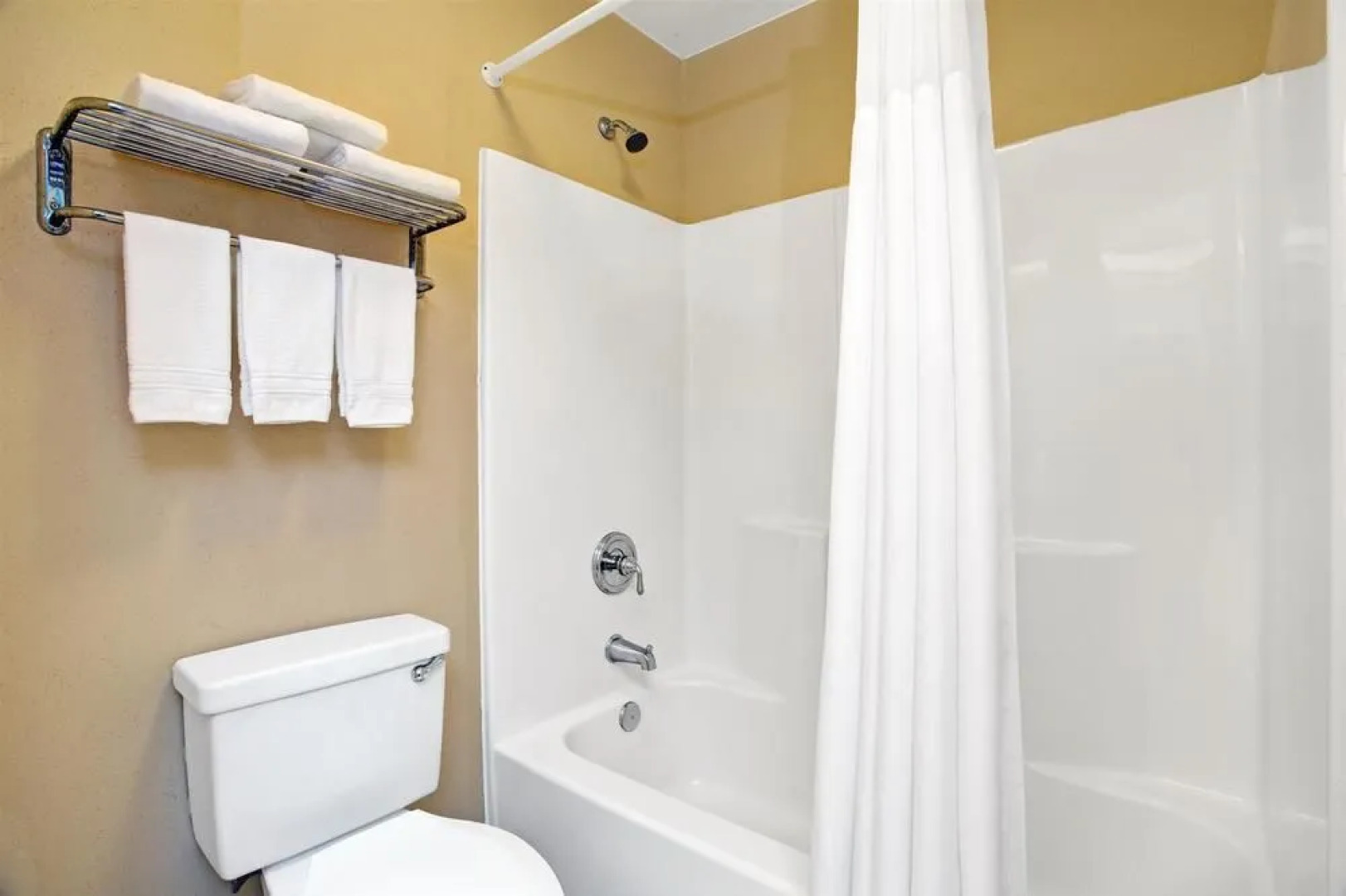 Baymont Inn & Suites Ormond Beach