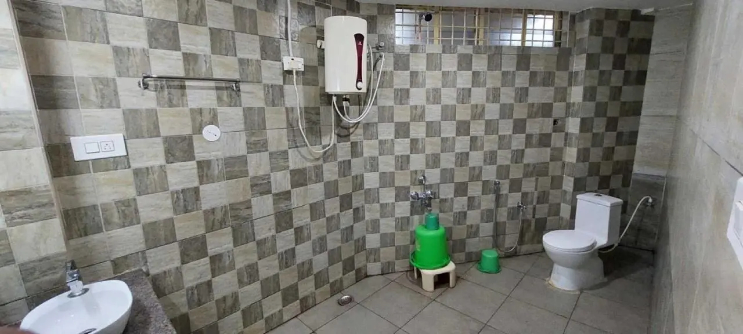 Staymaker Siddeshwara Comforts