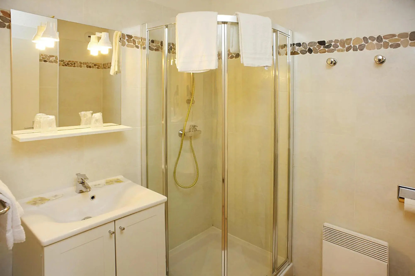 Res. Le Vieux Moulin Ile Rousse, Apartment for 4 Pers