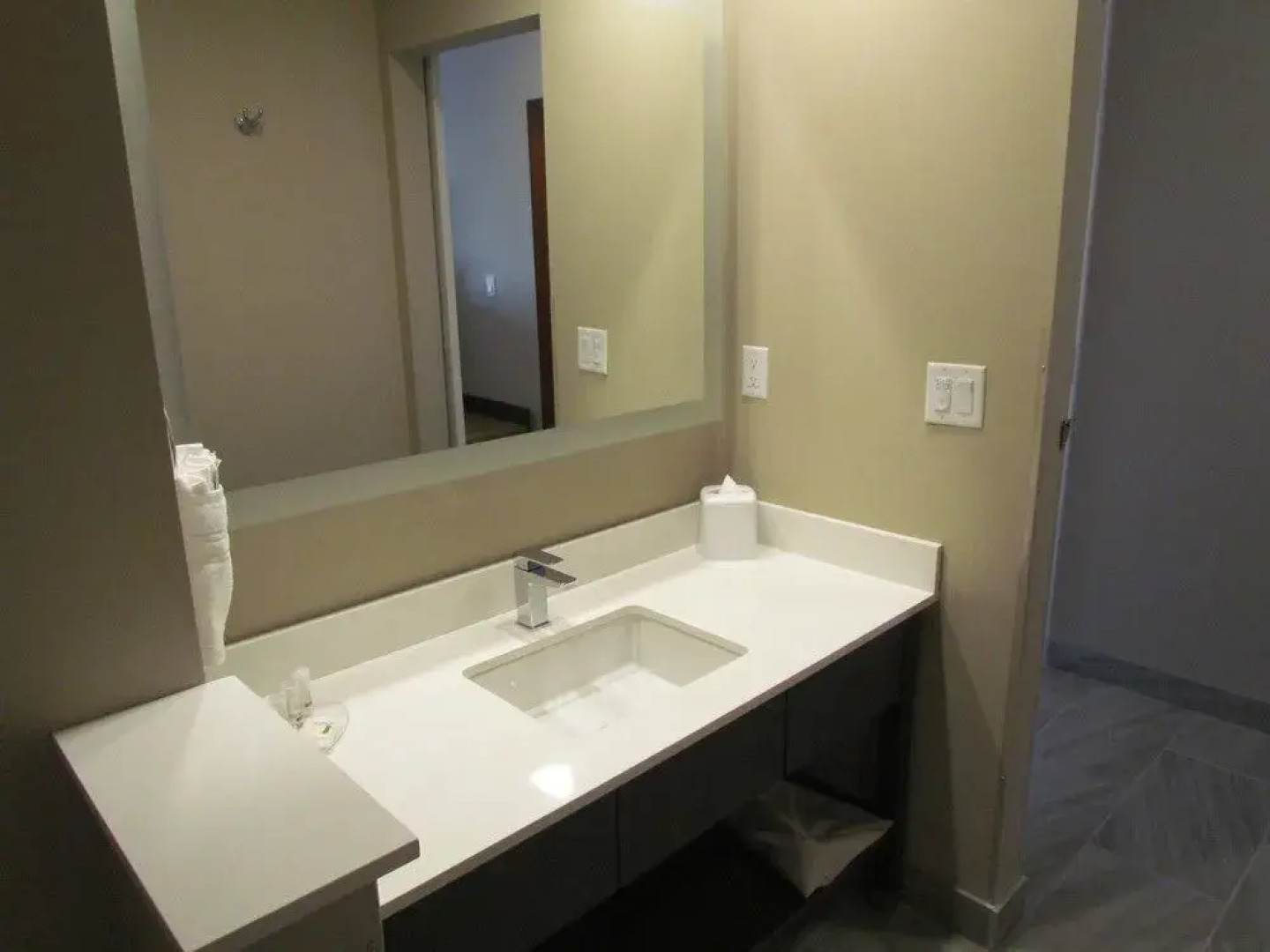 Days Inn and Suites Airdrie