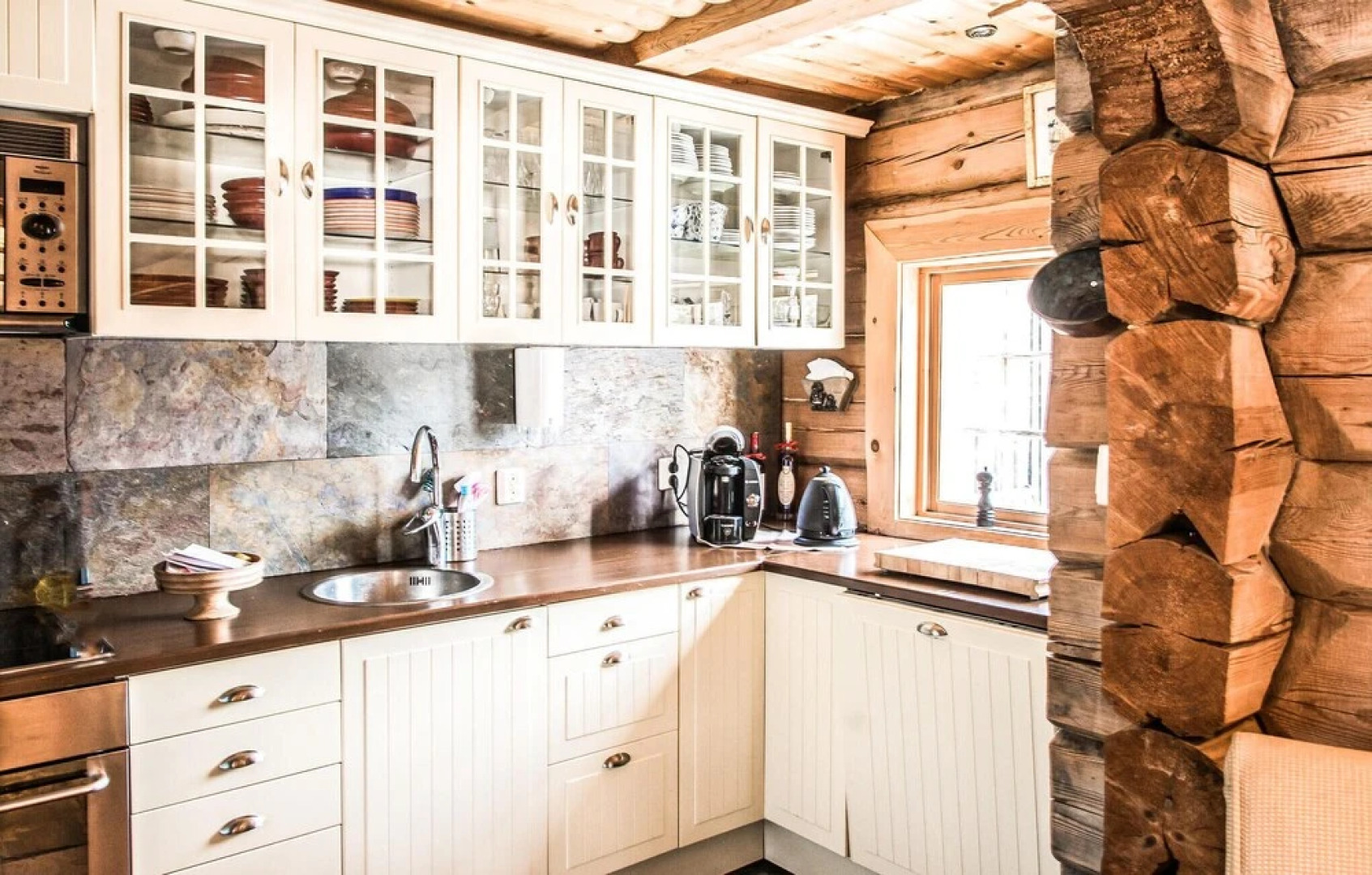 Nice Home in Østby With Wifi and 4 Bedrooms