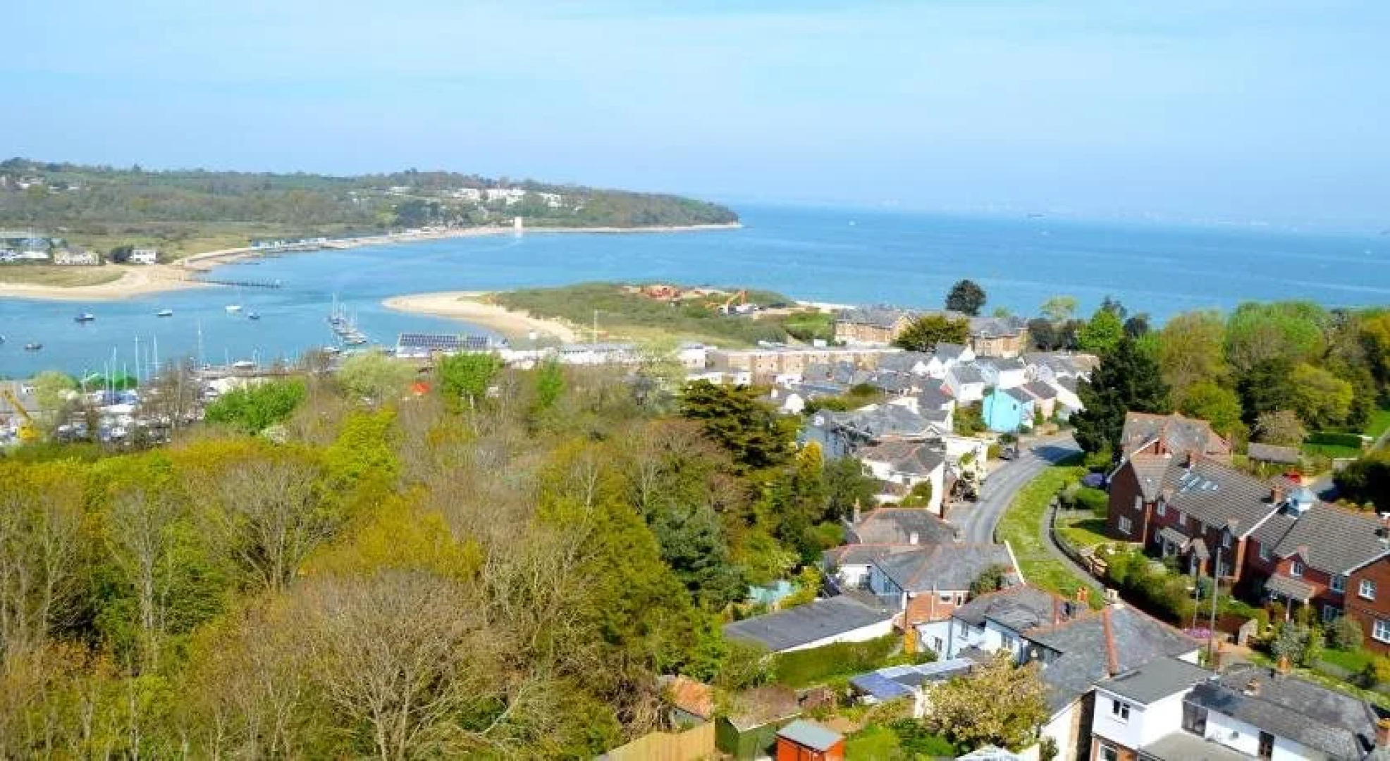 The Lodge on the Marsh