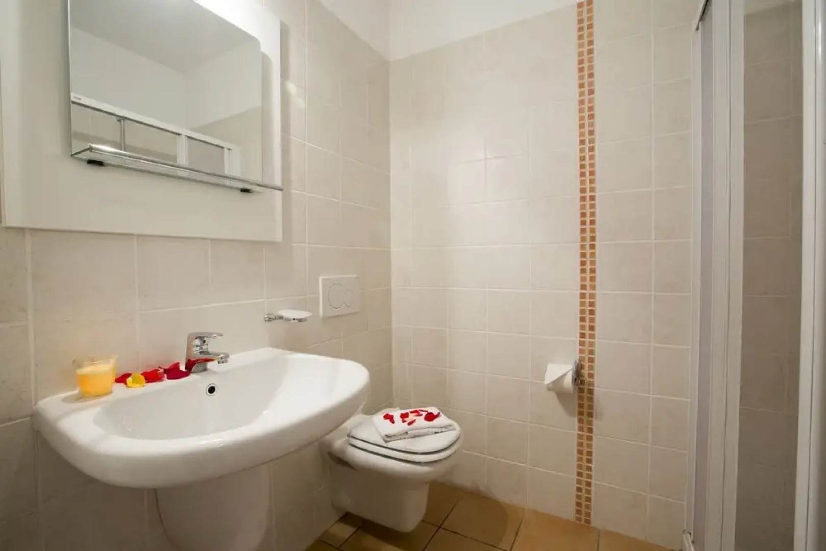 Porto Letizia Fronte Lago