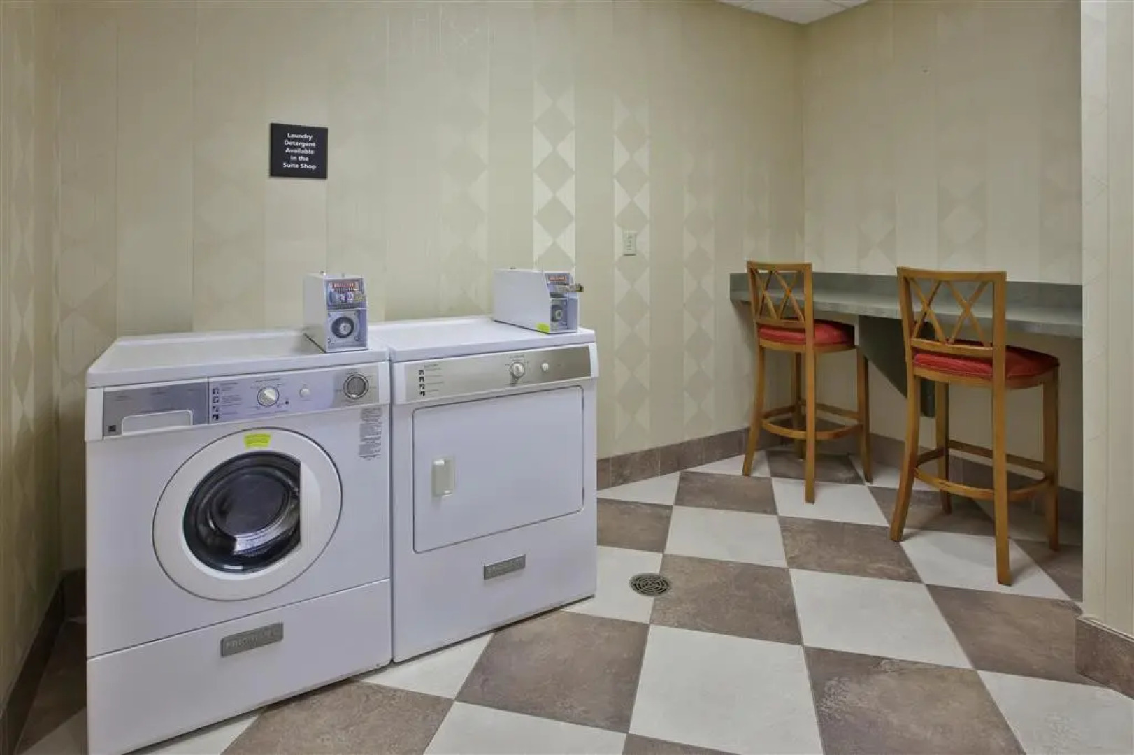 Hampton Inn Suites Plattsburgh