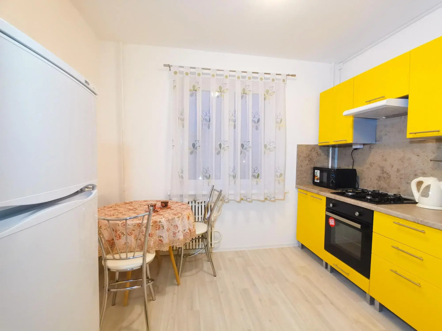 Апартаменты на улице Весенняя 64а