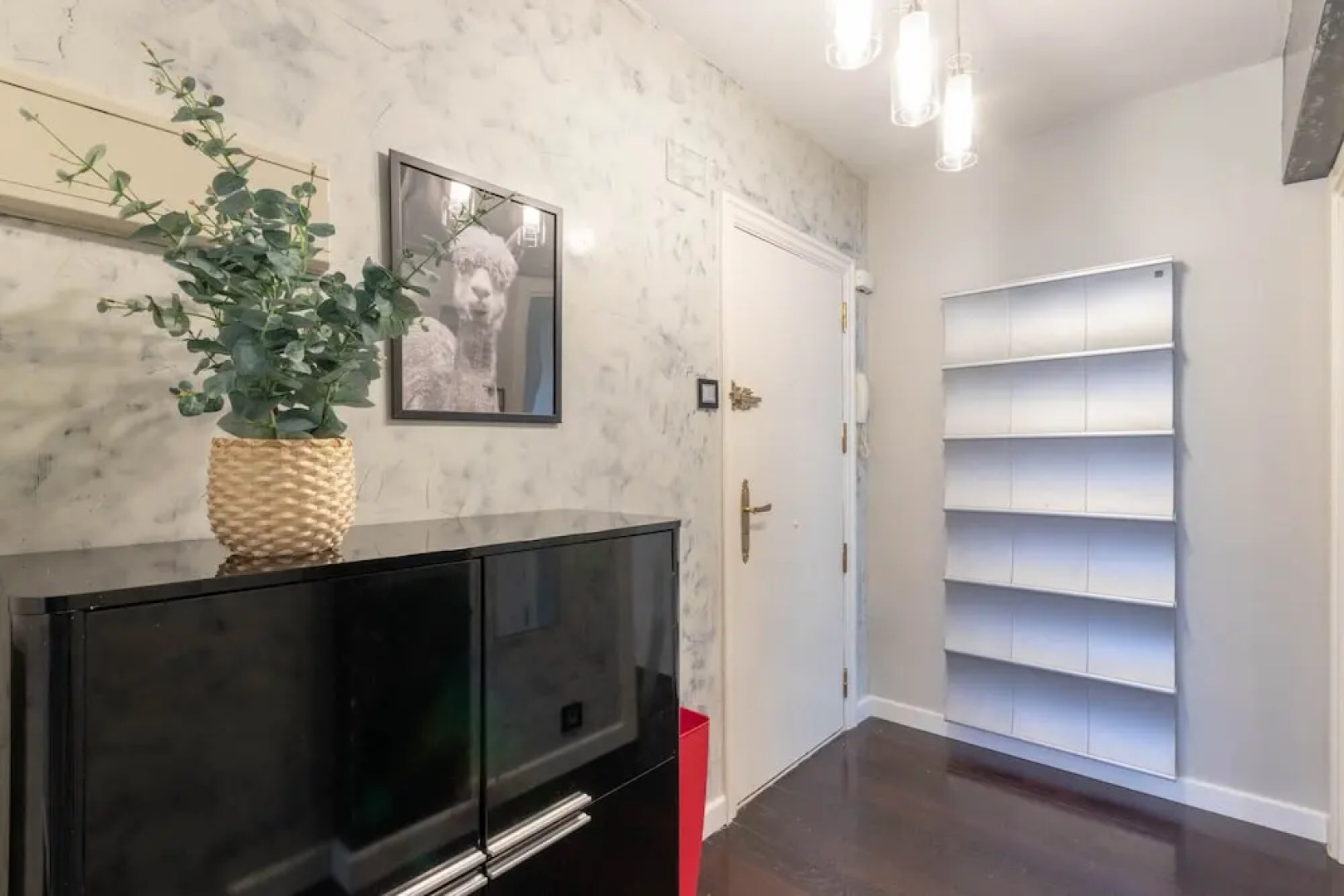 PORTU STYLE apartment by Aston Rentals